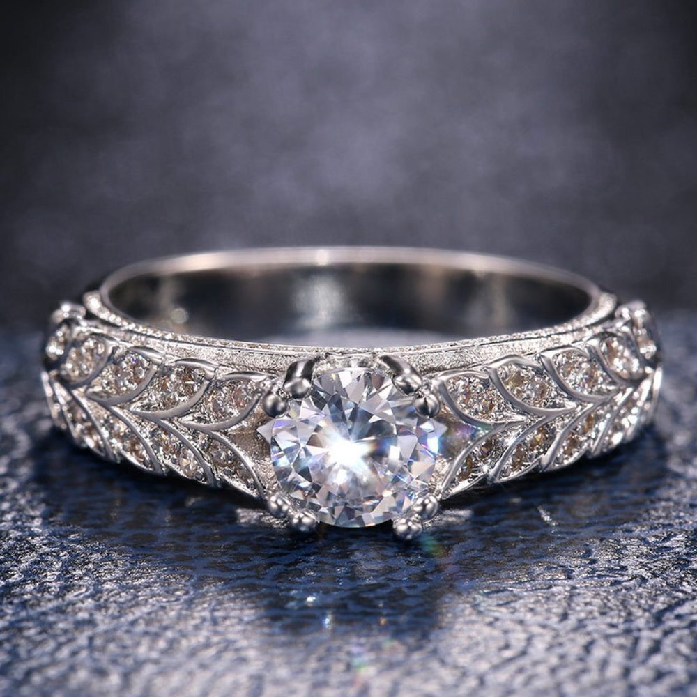 925 Silver Crystal Zircon Stone Unique Leaf Design Ring for Women, VIP…